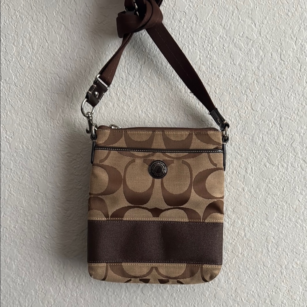 Coach 2000’s Chocolate Crossbody Purse